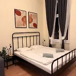 Puskas10 Brand New Modern Cozy With Park View