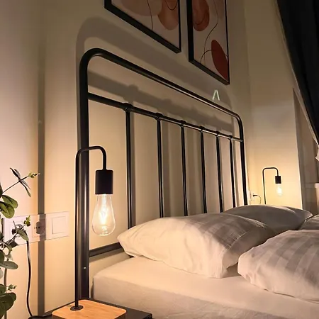 Puskas10 Brand New Modern Cozy With Park View * Budapešť