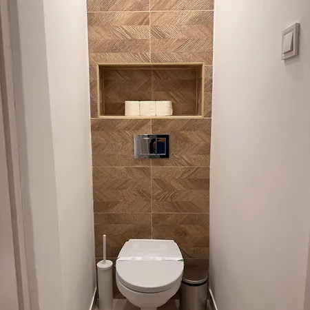 Puskas10 Brand New Modern Cozy With Park View Apartmán
