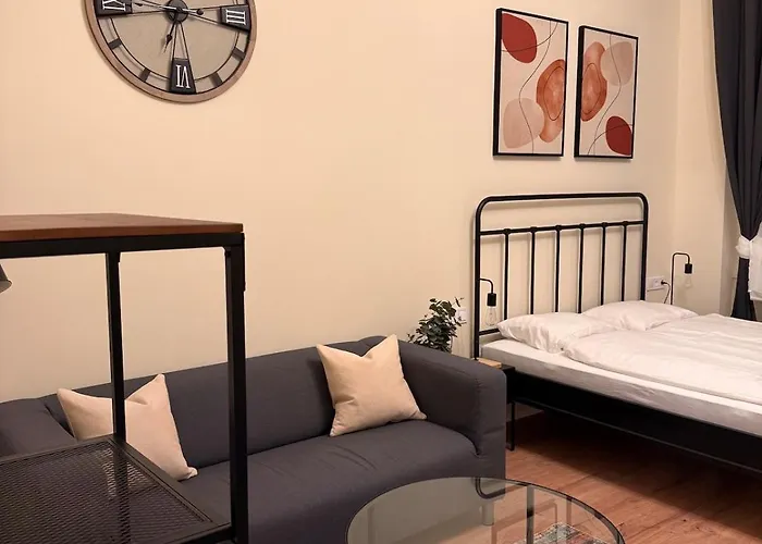 Appartement Puskas10 Brand New Modern Cozy With Park View *